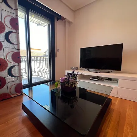 Yourhouse Aldo Ourense