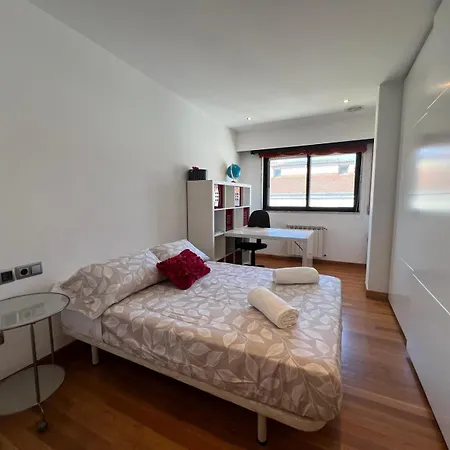 Yourhouse Aldo Ourense